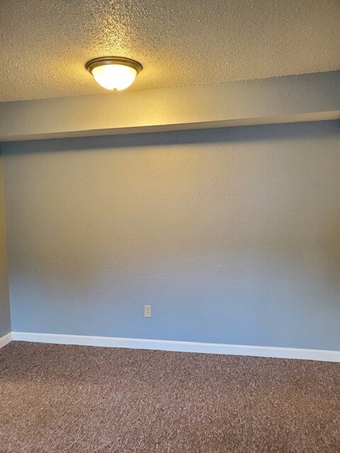 Birchwood Garden Apartments