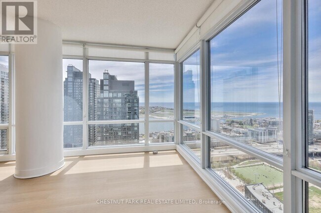 Photo - 25 Telegram Mews Unit 4307