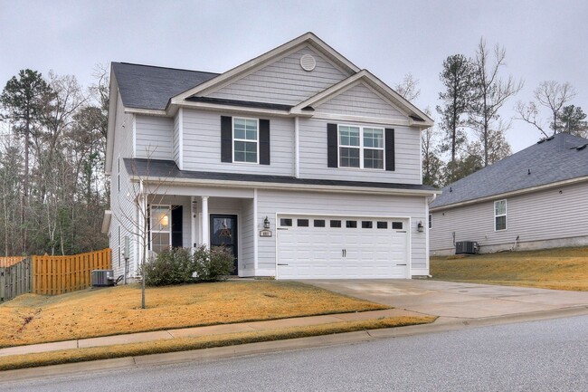 Photo - Haynes Station - 4 Bedroom 2.5 Bath