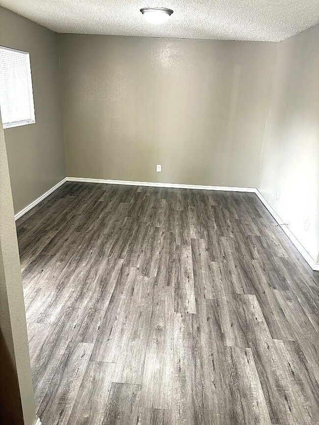 Photo - 1310 Bundrant Dr Unit Apt 802