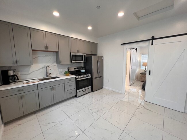 Photo - Winter Garden LLC Unit 8121 WG