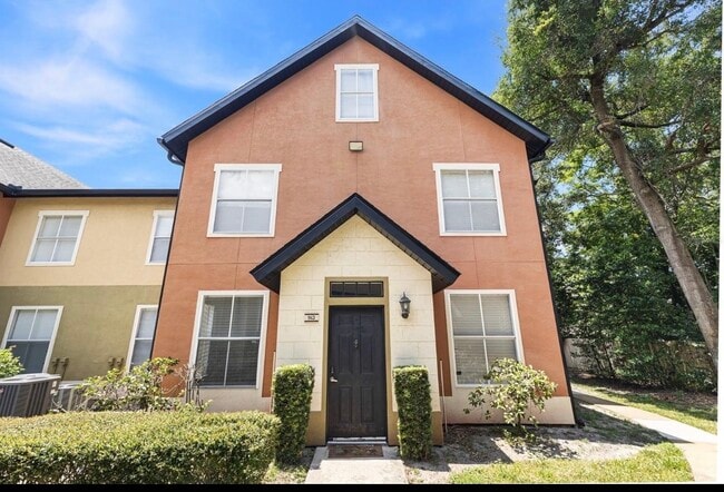 Photo - 6017 Westgate Dr Unit 913