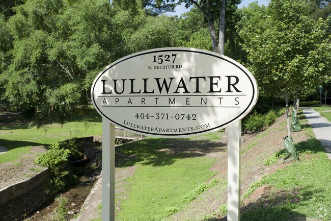 Photo - LullWater Apartments