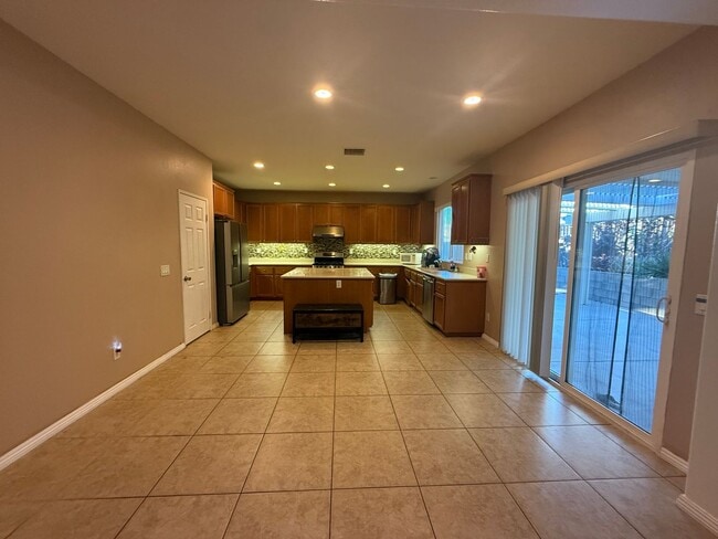 Photo - 12951 Susanville St