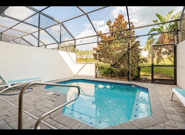 Photo - 354 Captiva Dr