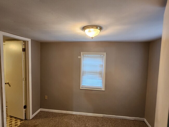 Photo - 205 Cedar St