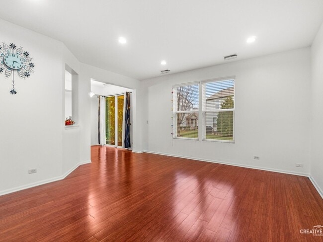 Photo - 3166 Bromley Ln