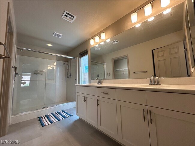 Building Photo - 9805 Fox Estate St Rental