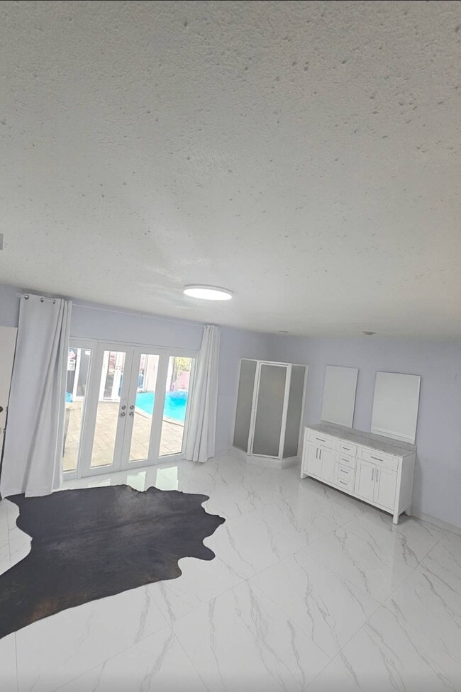 Photo - 2030 SW 23rd Ave