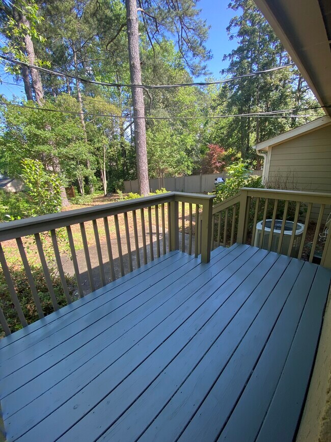 409 Jones Franklin Rd Apartments Raleigh, NC