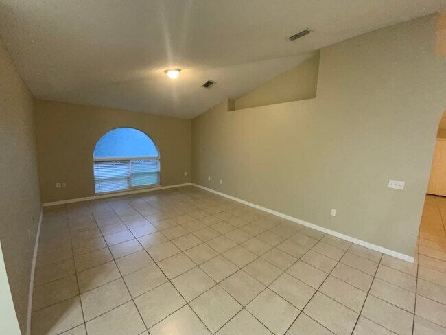 Photo - 1913 Maury Rd