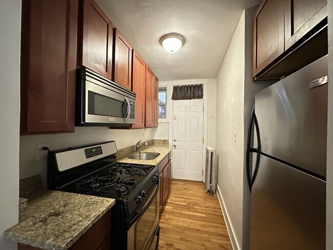 Photo - 549 W Surf St Unidad J00W