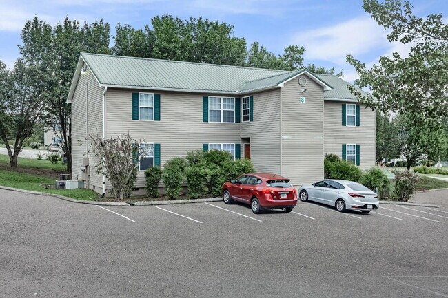 Move In Special: $300 OFF Rent + NO Admin Fee + 1/2 OFF Deposit