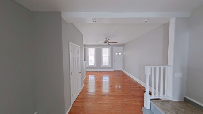 Photo - 2255 N Cleveland St