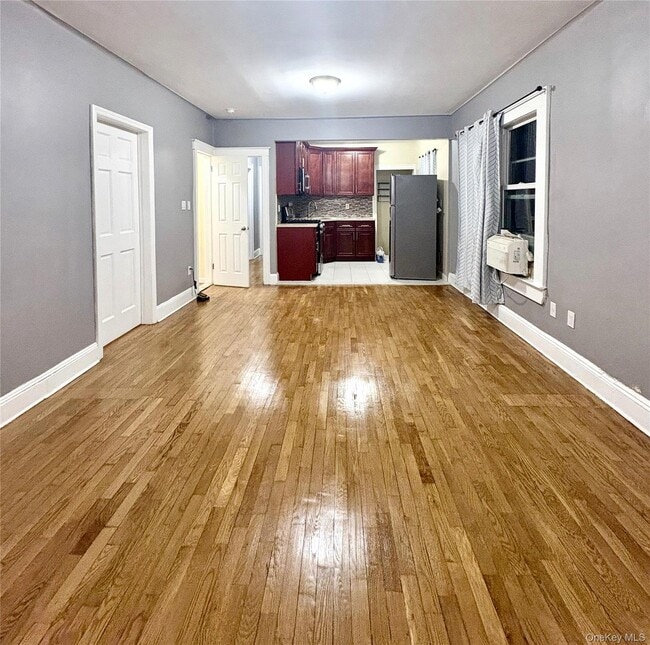 Building Photo - 88-69 Eldert Ln