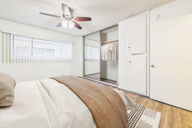 Photo - Buffalo Sherman Oaks Apartments