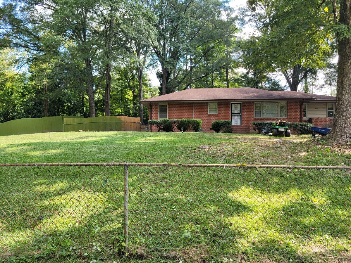 Photo - 6698 Baker Dr