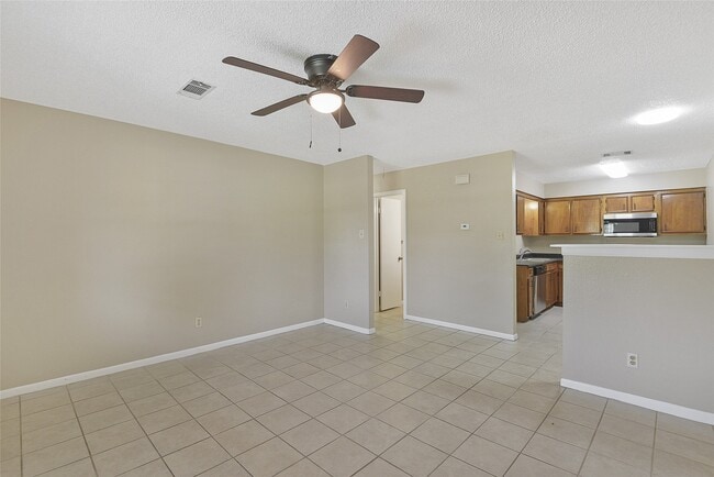 Photo - 4512 Avenue L