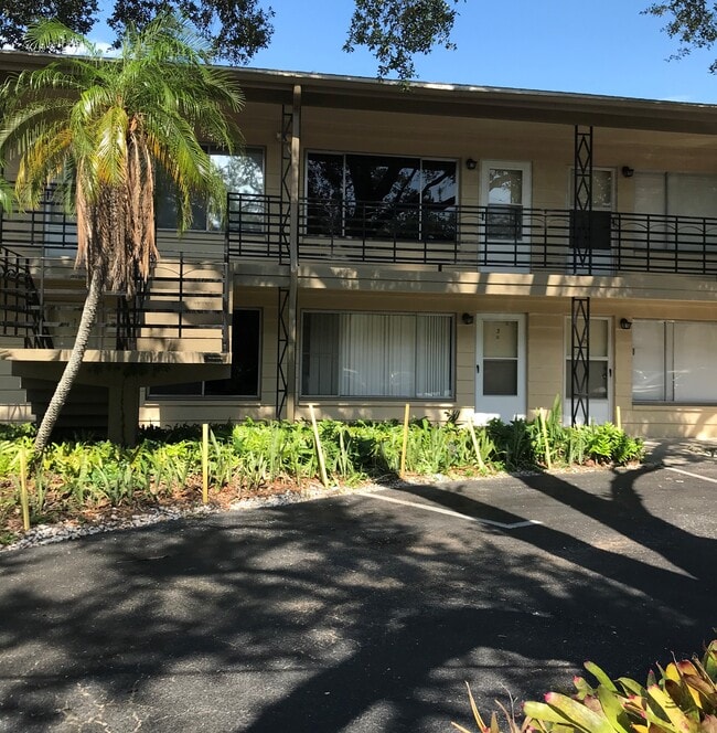 Photo - 1257 Drew St Unit 12