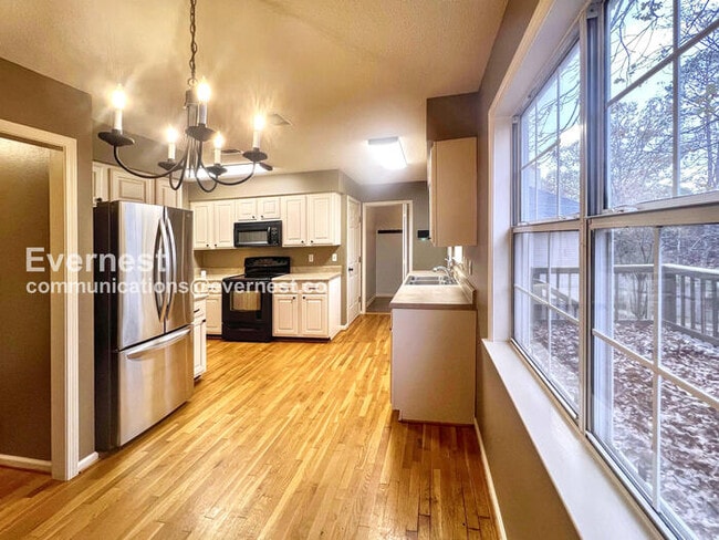 Photo - 42 Summit Ridge Dr