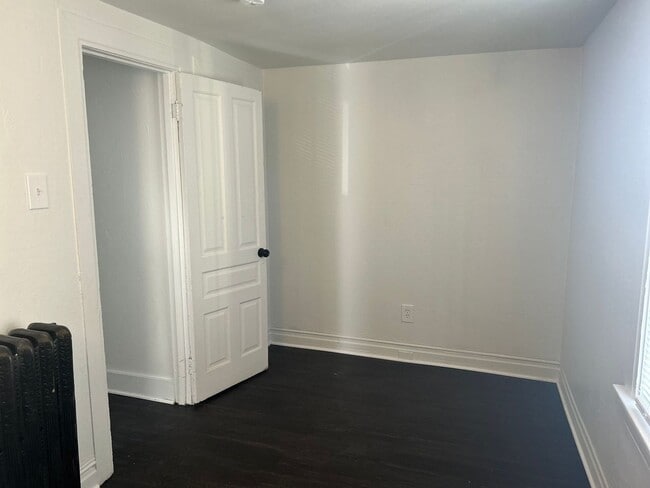 Photo - 301 N Queen St Unit 2nd FL