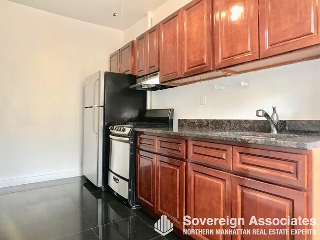 Photo - 3139 Broadway Unidad 14