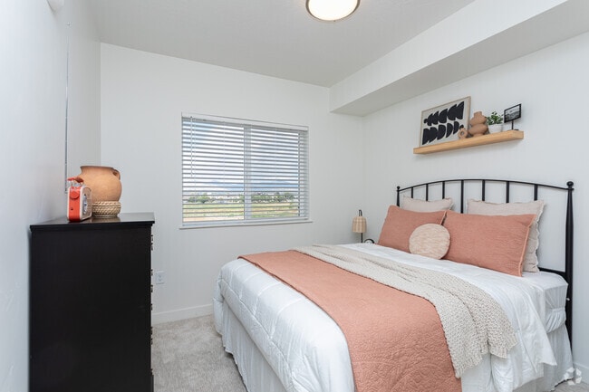 Interior Photo - Skyline Peaks Rental