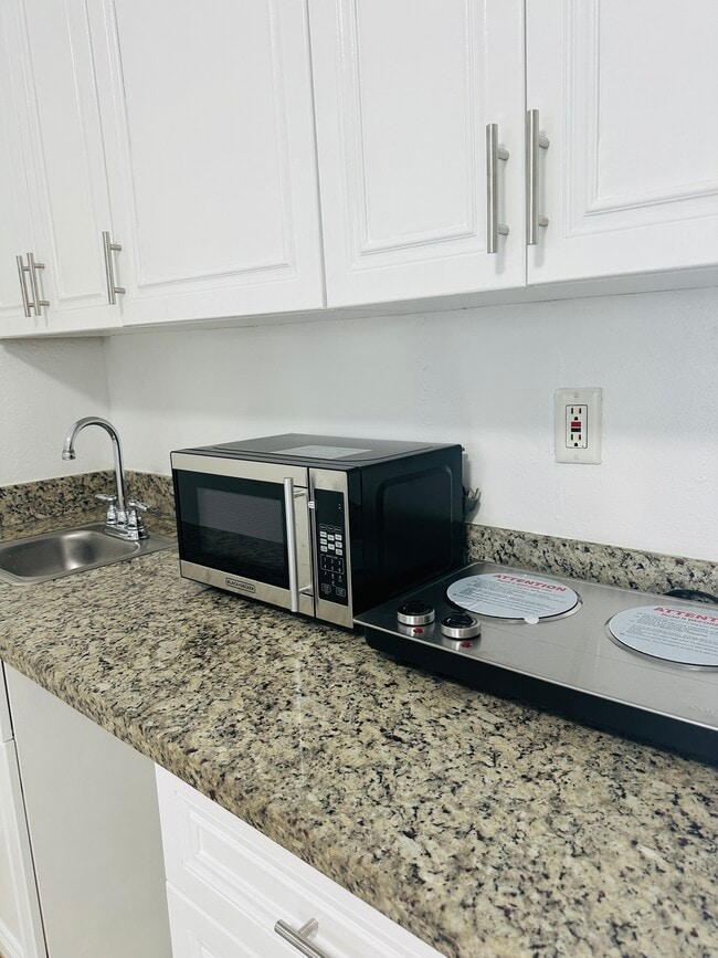 Photo - 14945 SW 38th St