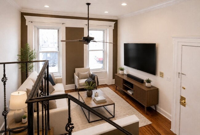 Building Photo - 1830 Green St Unit 1F