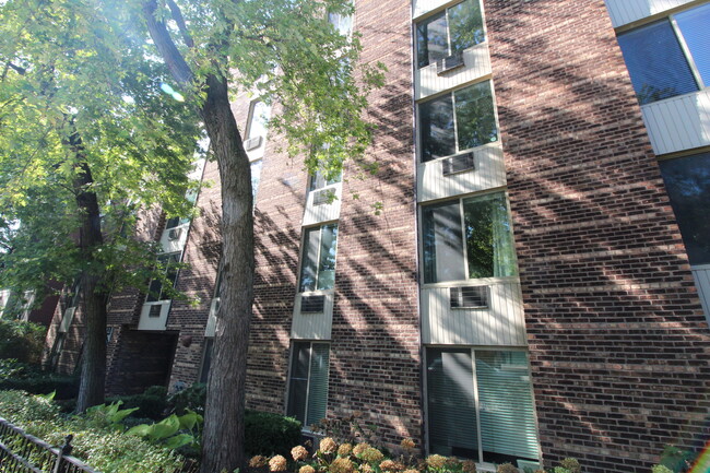 Photo - 2230 N Orchard St House