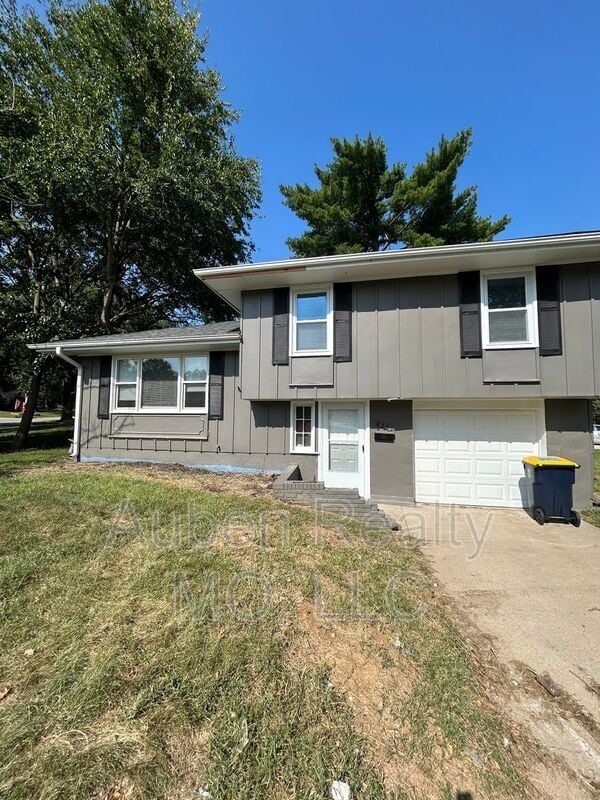 Photo - 8300 E 91st Terrace