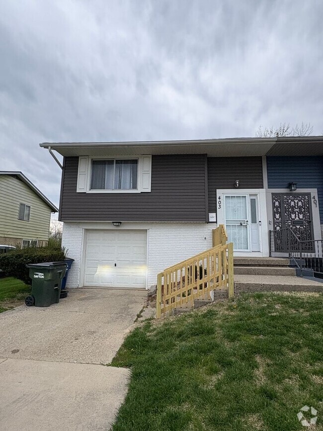 Building Photo - 3 Bedroom Condo in Dayton