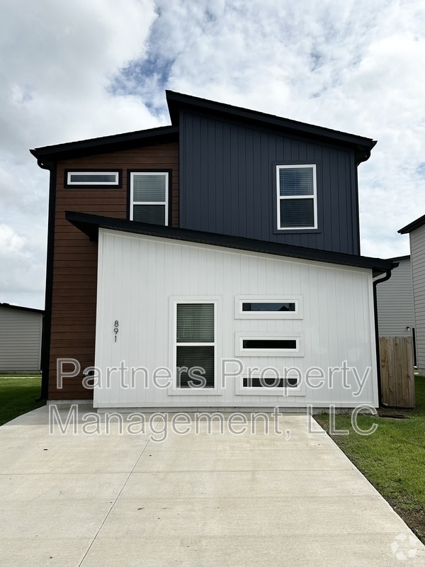Building Photo - 891 Boardwalk Ave Rental