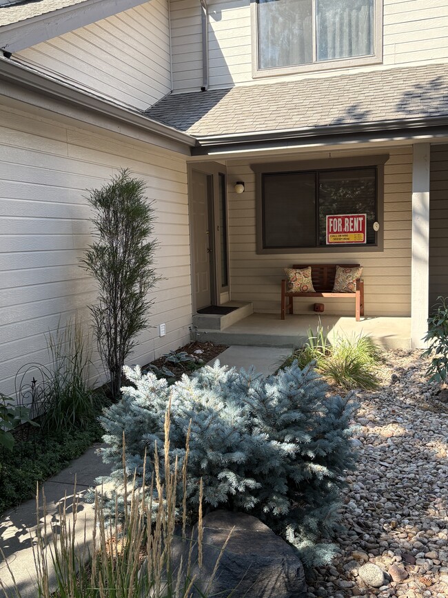 Building Photo - 4639 Burgundy Ln Rental