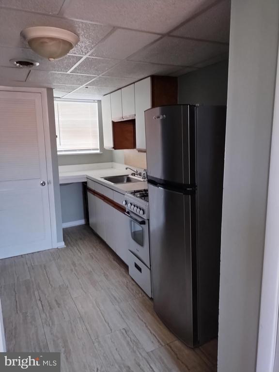 Photo - 1112 Carpenter St