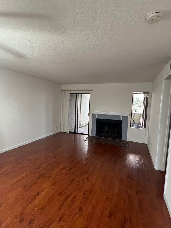 Photo - 1391 Monument Blvd Unit 5