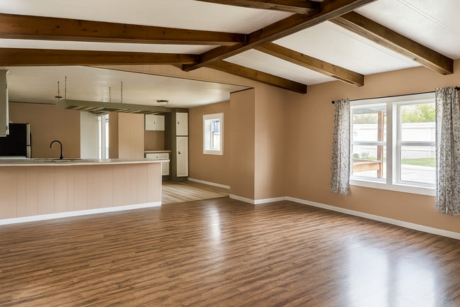 Photo - 2020 Sage Ln