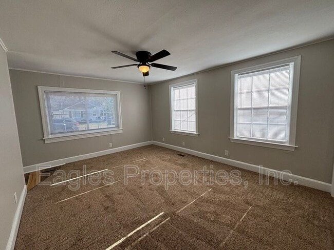 Photo - 905 N Pineview Ave