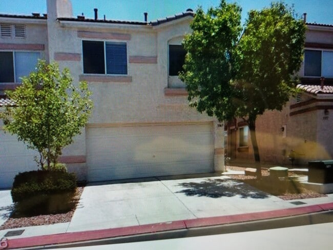Building Photo - 3367 Sparrow Heights Ave