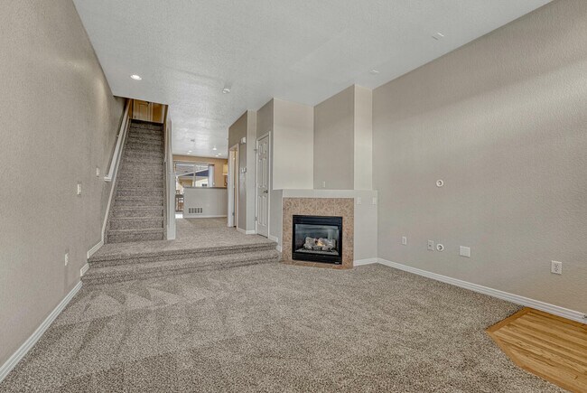 Photo - 9558 Pearl Cir