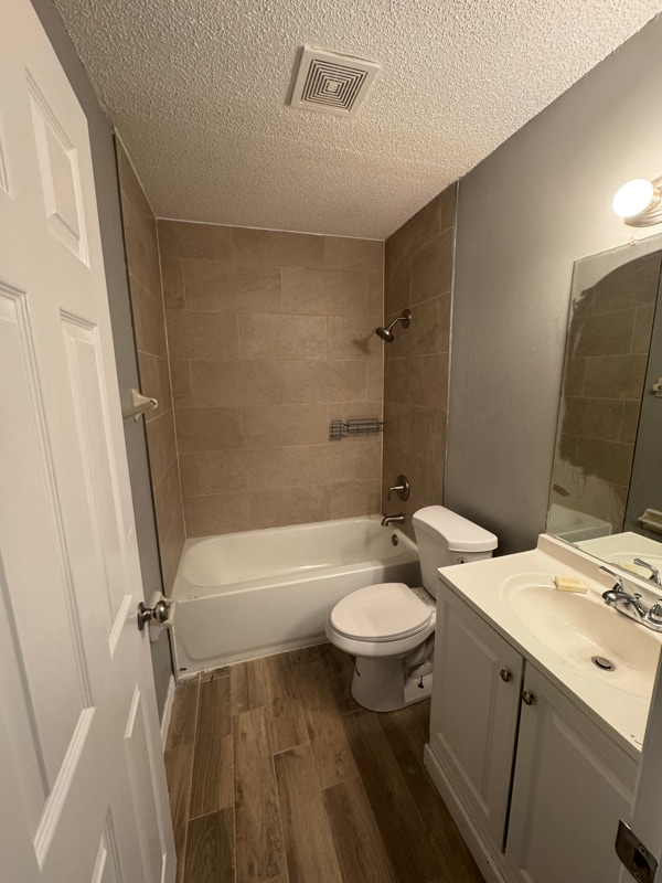 Photo - 10469 Eastside Ave Unidad 10467