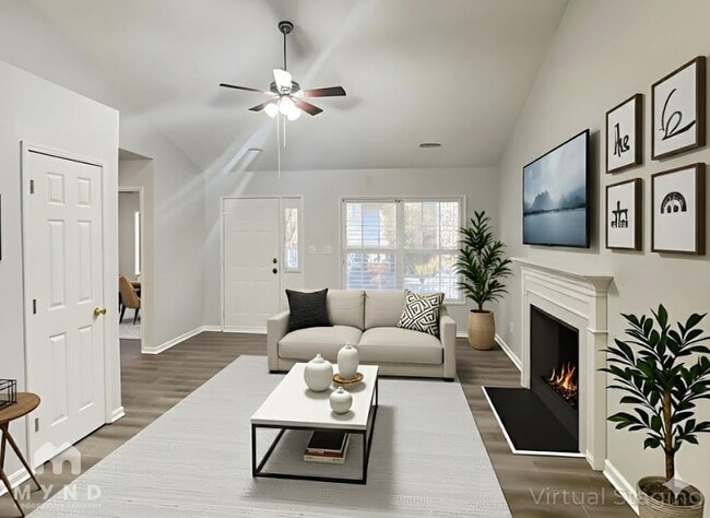 Photo - 1944 Deep Forest Trail