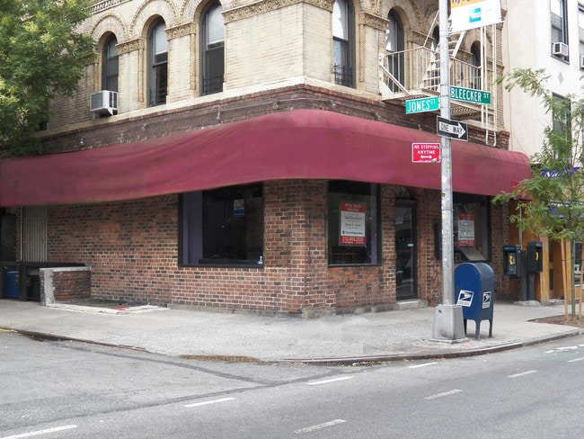Primary Photo - Bleecker St - 32-34 Jones St