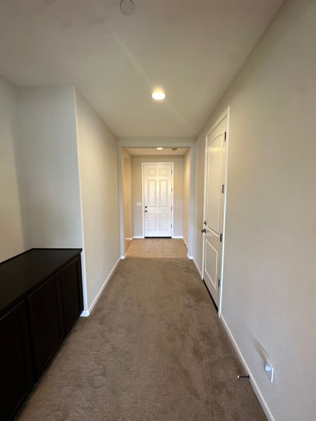 Photo - Spacious 4 Bed / 3 Bath Home with Large Covered Patio in Chico