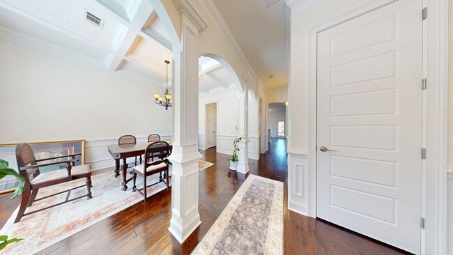 Photo - Spacious 4 Bedroom in Cypress Point at the AU Club