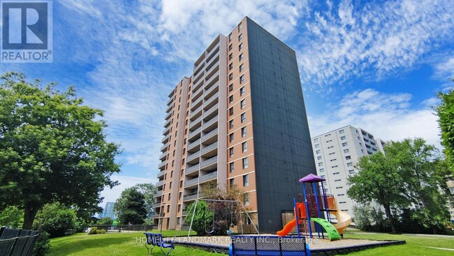 Photo - 2721 Victoria Park Ave Unit 1006