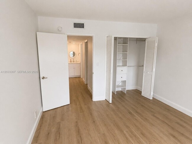 Photo - 4261 W Palm Aire Dr Unit 202