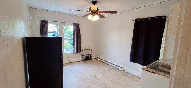 Photo - 306 Taylor Ave Unit Apt A