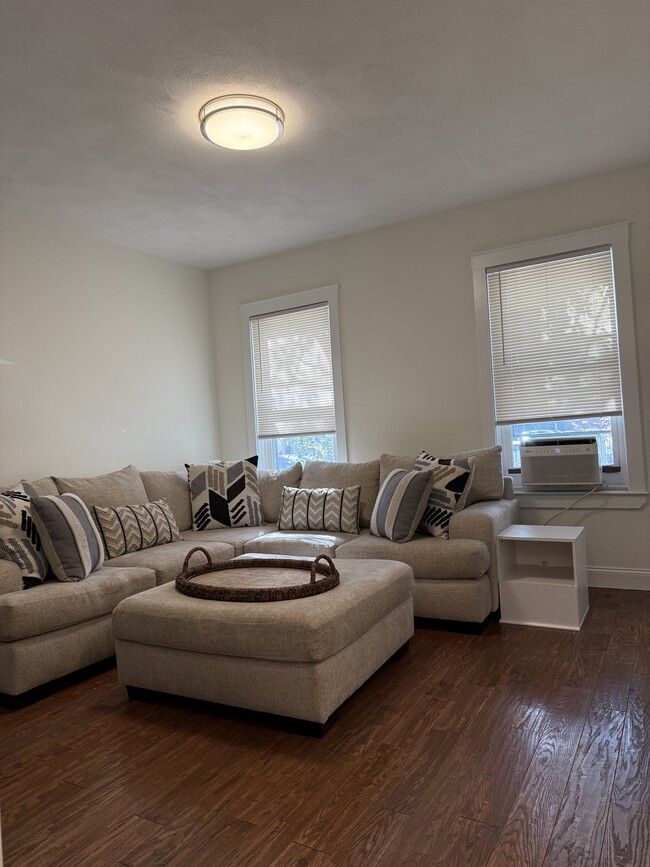 Photo - 229 Charles St Unit 1