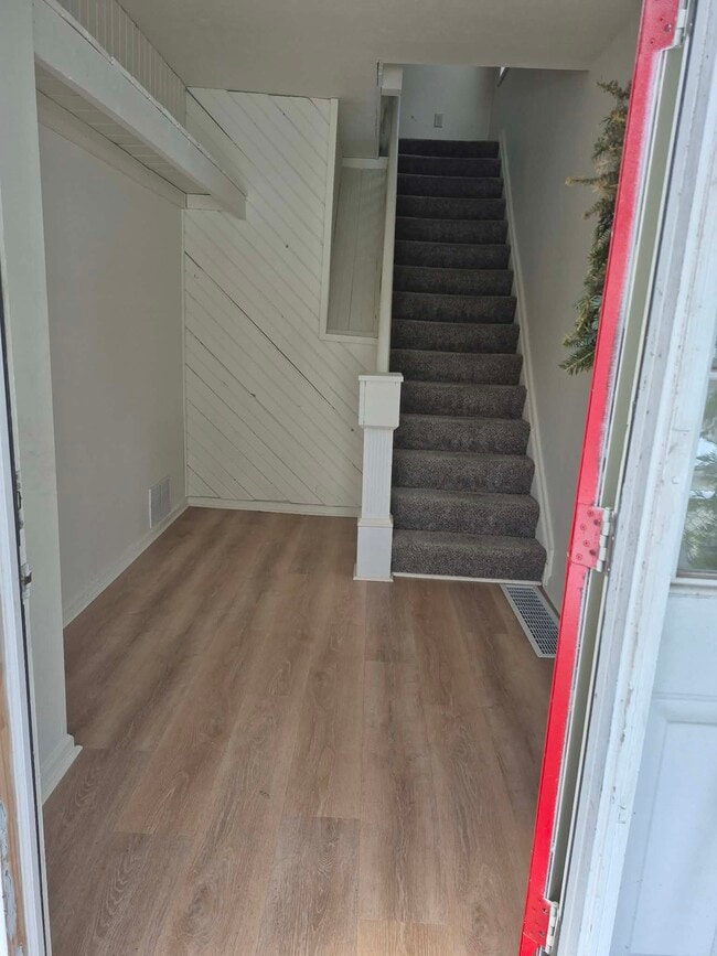 Photo - 29 Franklin St